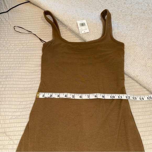 NWT Good American Mocha Scoop Neck Midi Bodycon Tank Dress 0 - Picture 4 of 7